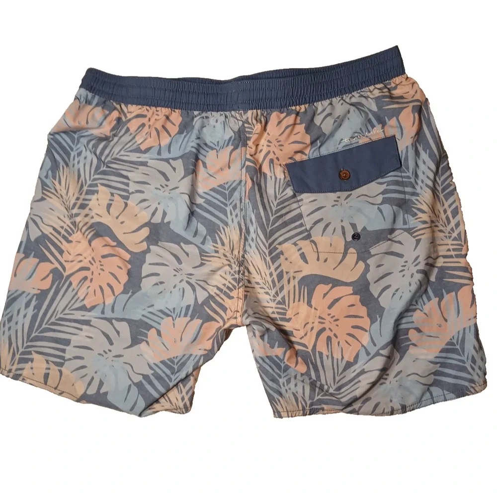 Travis Matthews Swim Shorts Mens‎ Sz M Blue Tropical Island Floral Beach Pocket